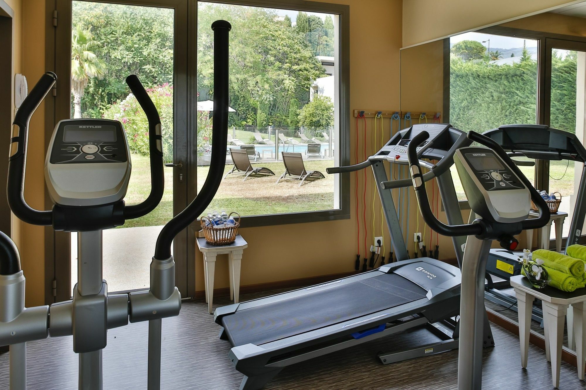 Best Western Plus Elixir Grasse Exterior photo